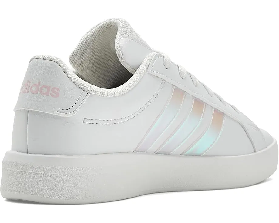 Детские кроссовки adidas Grand Court 3.0 с круглым носком и резиновой подошвой