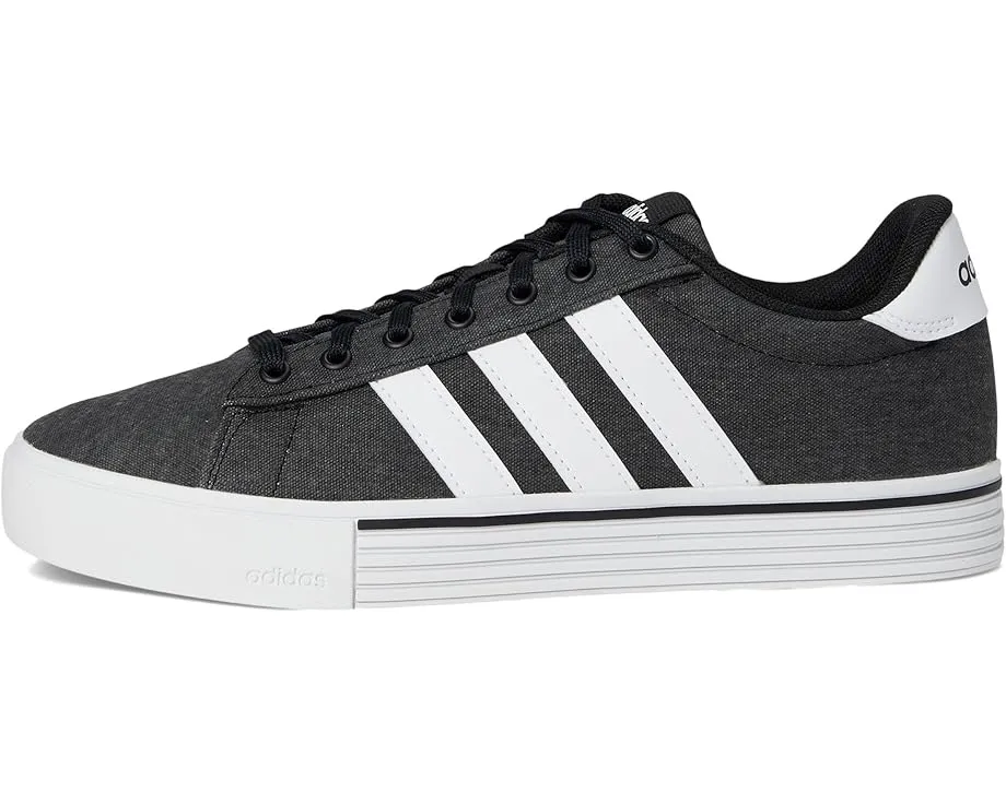 Кроссовки Adidas Daily 4.0 с текстильным верхом и усиленным носком