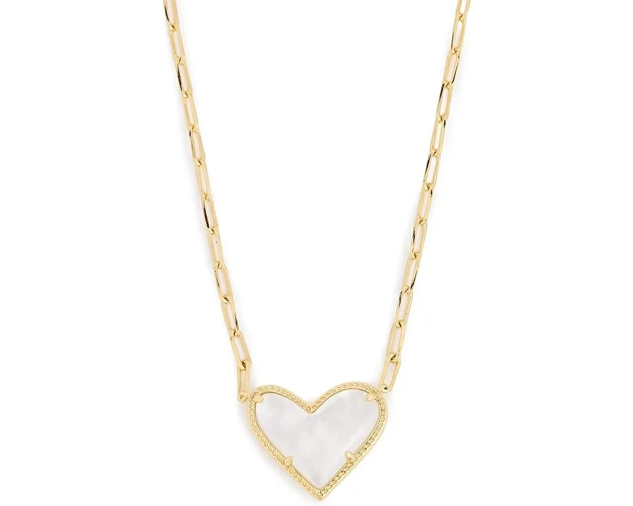Массивное короткое колье Kendra Scott Ari Heart Statement