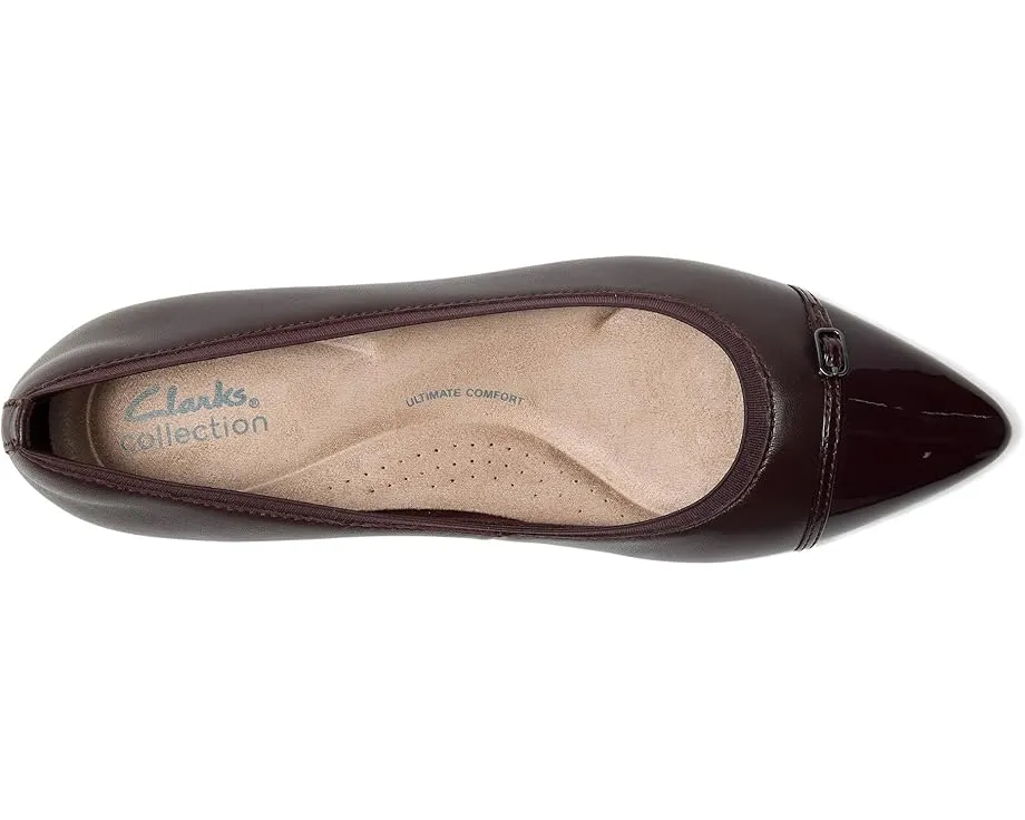 Балетки Natalyn Dusk от Clarks с заостренным носком и пряжкой
