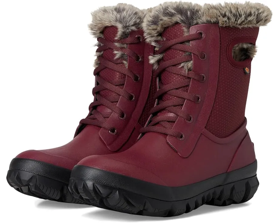 Сапоги Bogs Arcata Dots с рисунком в горох и искусственным мехом для тепла и водонепроницаемости