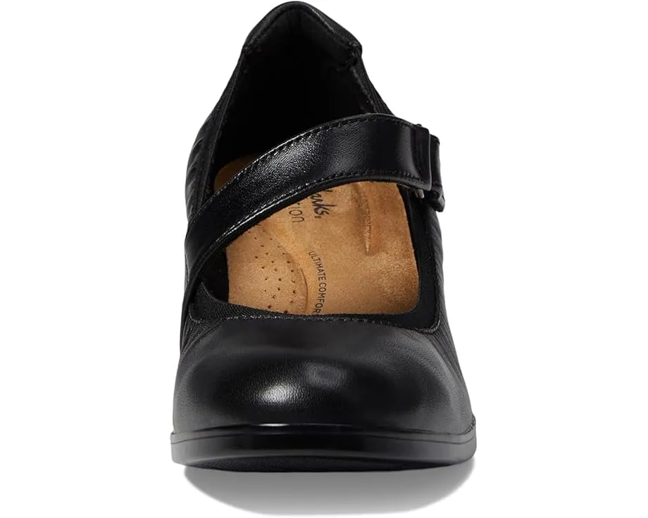 Туфли Clarks Emily2 Mabel с застежкой на липучке и круглым носком