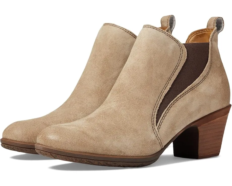 Ботинки Comfortiva Bailey на платформе с каблуком и память формы