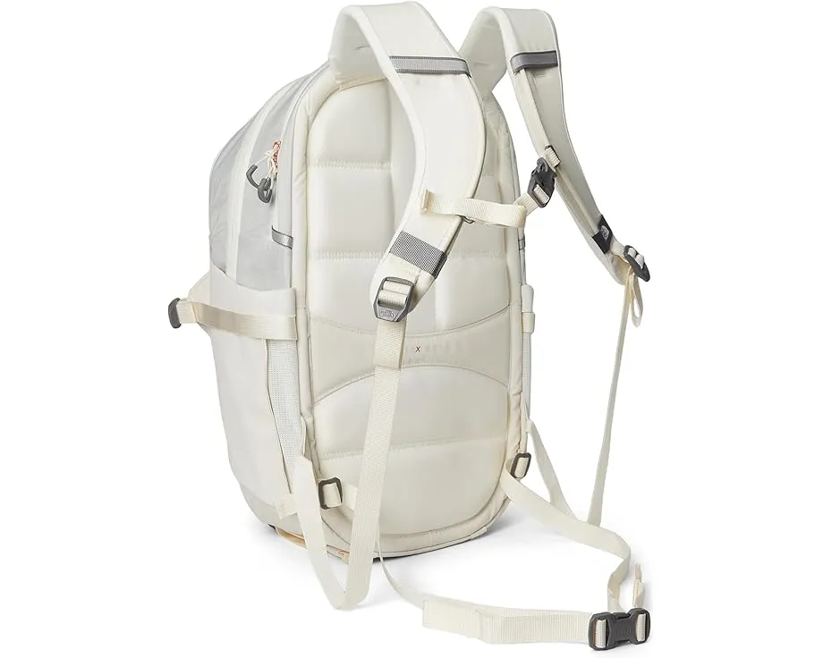 Рюкзак The North Face Recon Luxe из переработанного нейлона с карманами