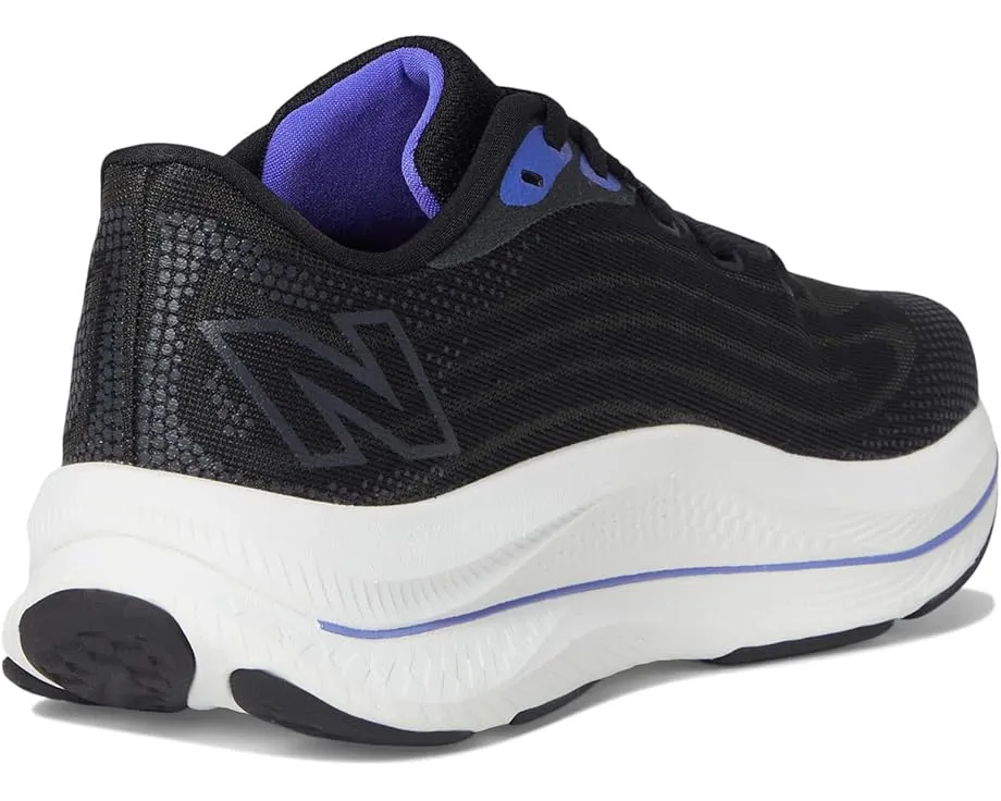 Кроссовки New Balance FuelCell Walker Elite для активной ходьбы