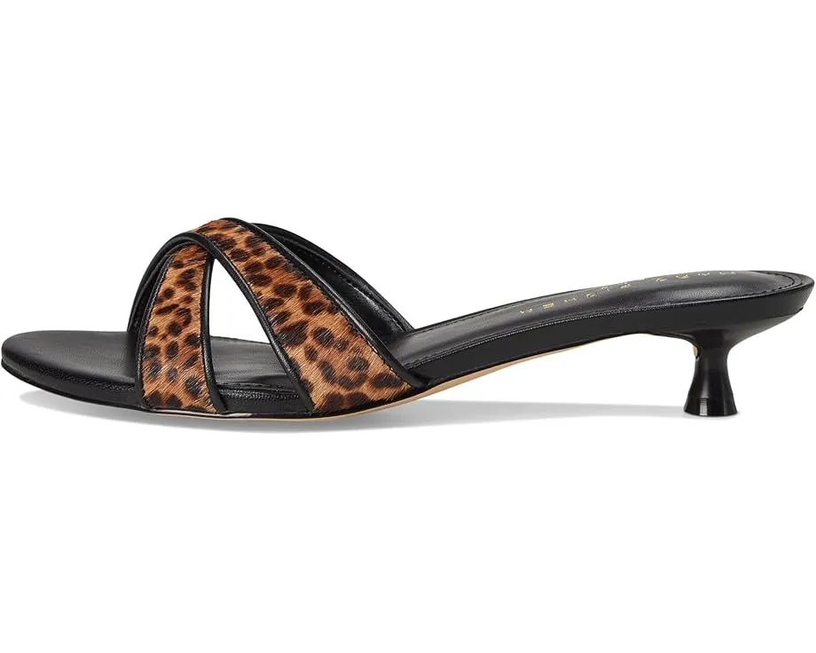 Босоножки Marc Fisher LTD Traceyly на низком каблуке с леопардовым принтом