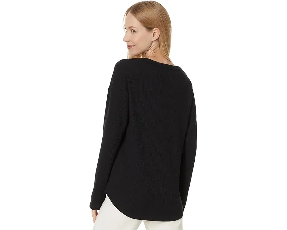 Топ Lilla P Rounded Hem Split Neck с разрезом на горловине и длинными рукавами