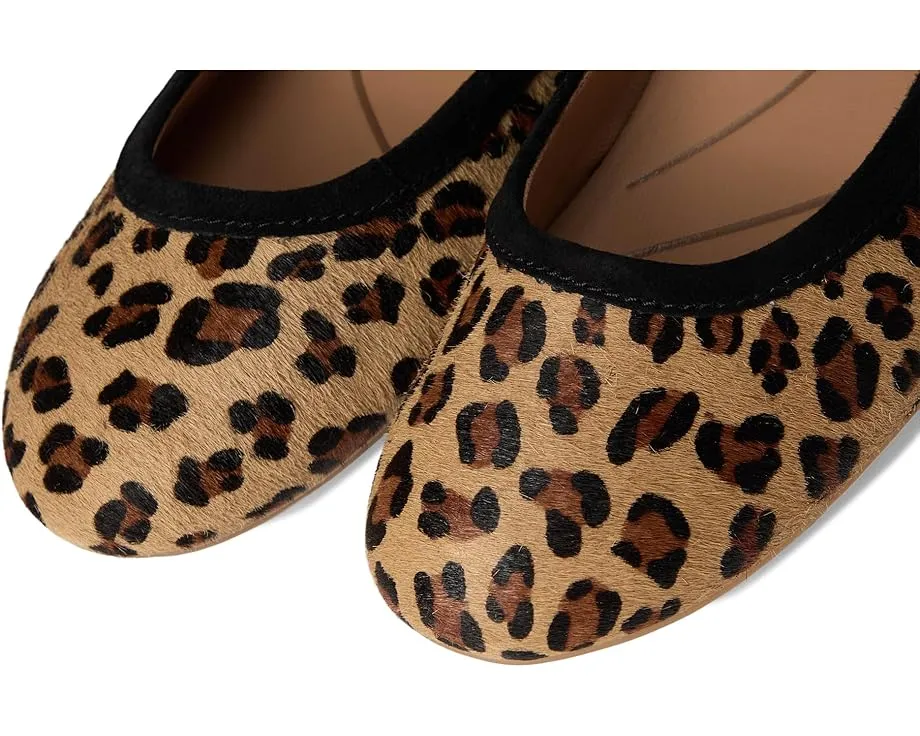 Балетки Dansko Madisen с леопардовым принтом и технологией Natural Arch