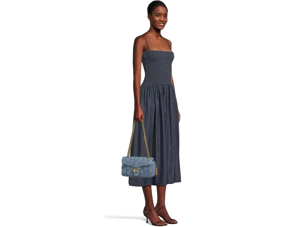 Сумка через плечо COACH Tabby 26 с стеганым узором из денима и кожи