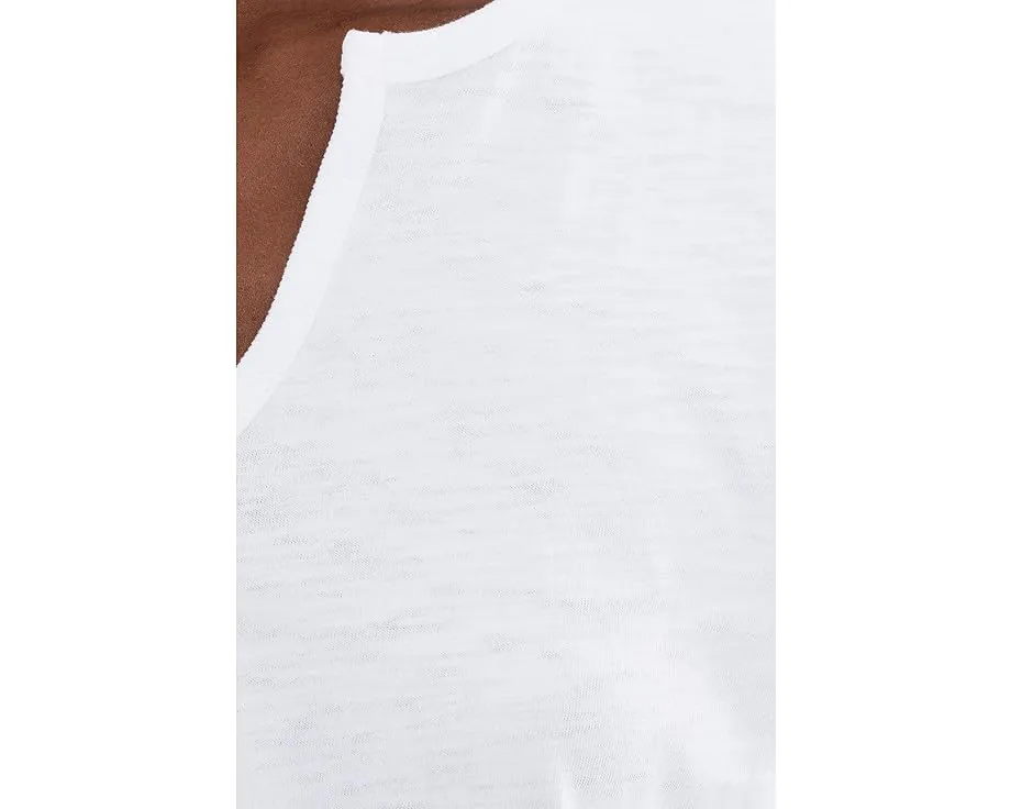 Топ Lilla P Rib Trim с разрезом на горловине и короткими рукавами