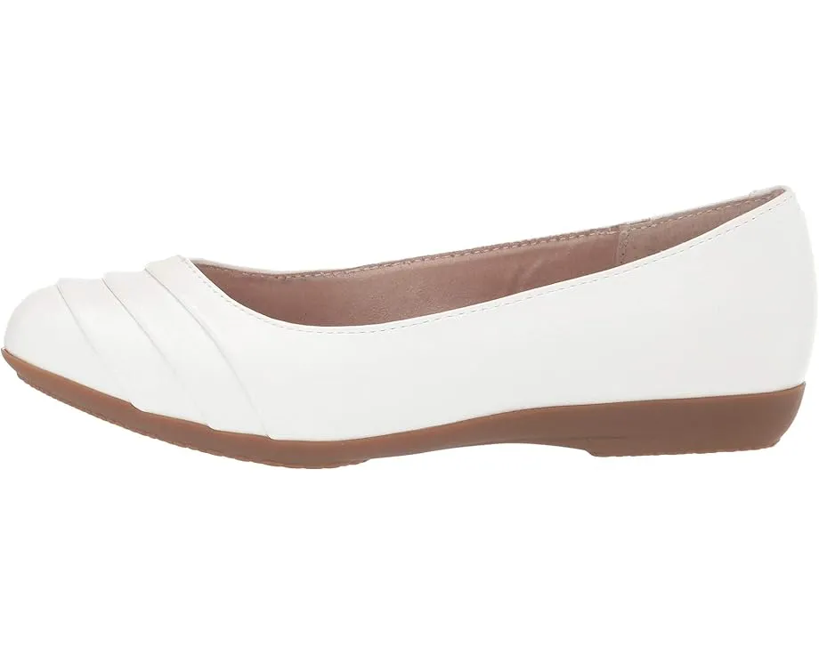 Балетки Clara от Cliffs by White Mountain с плиссировкой