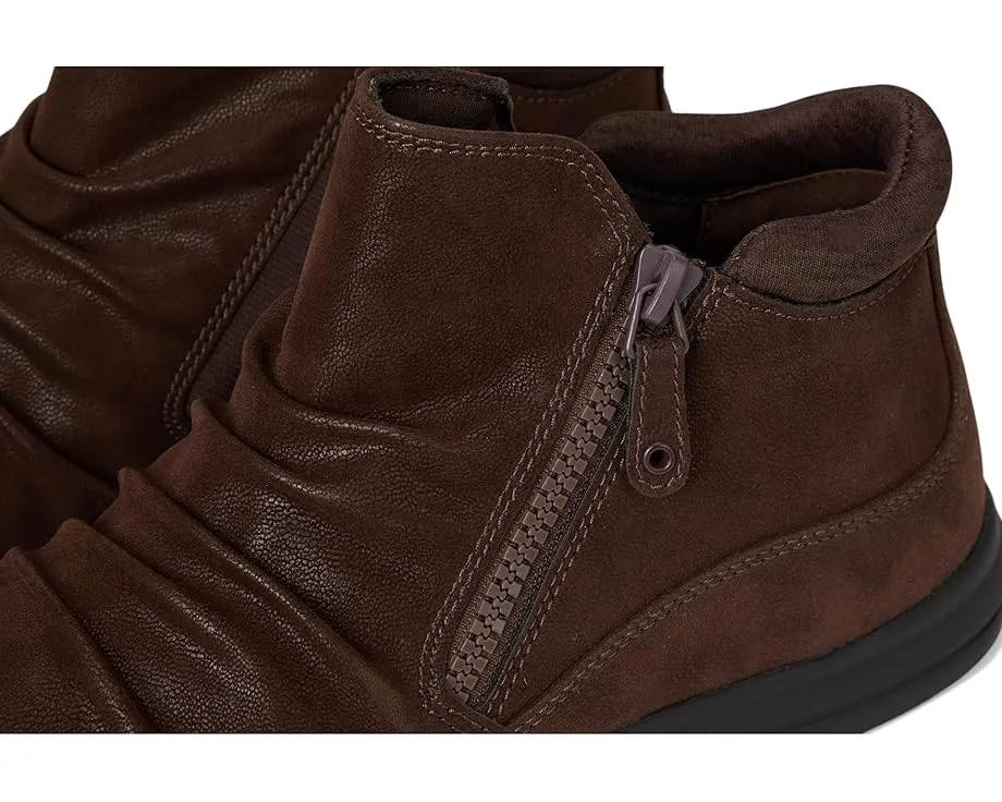 Ботинки Clarks Breeze Path на молнии со съемной стелькой Cushion Soft