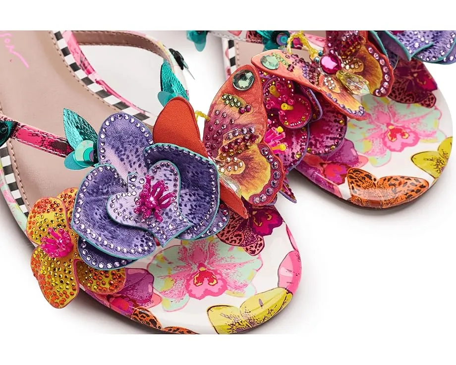 Босоножки Blue by Betsey Johnson Beatriz на низком каблуке с цветами и бабочками