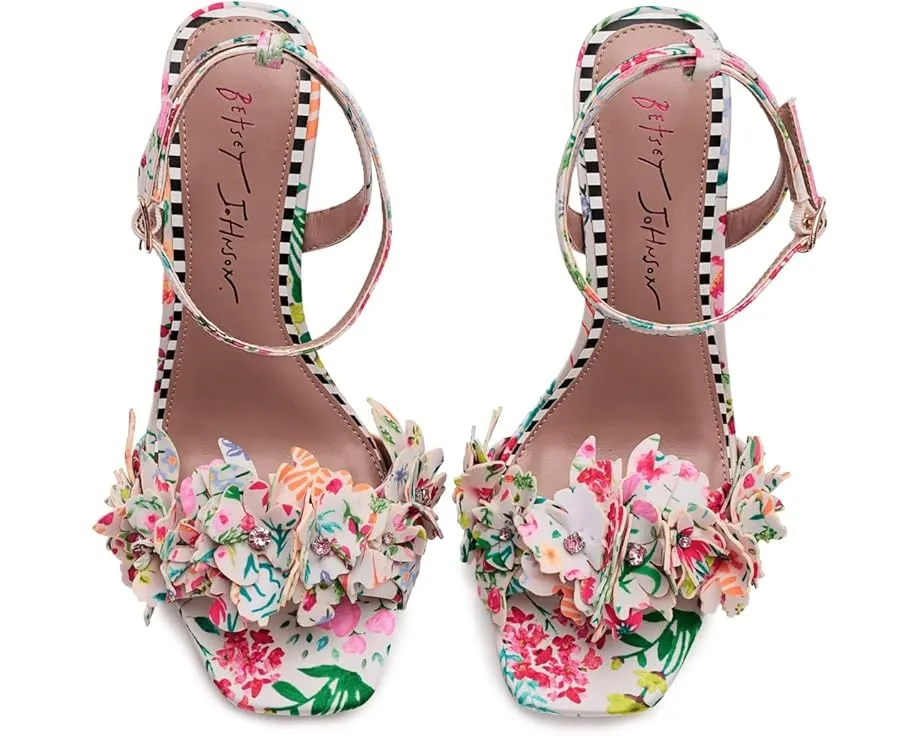 Туфли Blue by Betsey Johnson Hilley с цветным каблуком и аппликацией цветка