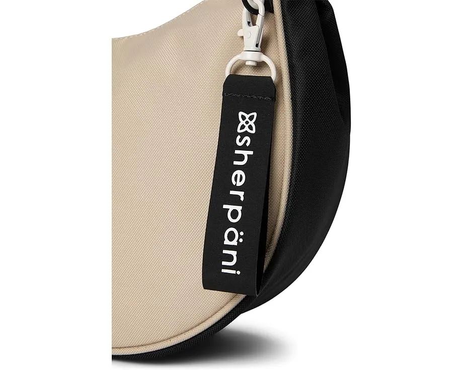 Сумка Sherpani Mina через плечо из переработанного полиэстера с лунным силуэтом