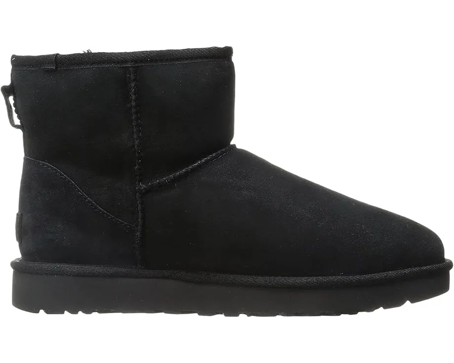 Мини-ботинки UGG Classic Mini II с водонепроницаемой пропиткой и подошвой Treadlite