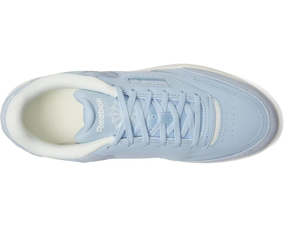 Кроссовки Reebok Club C Extra с платформенной подошвой и кожаным верхом