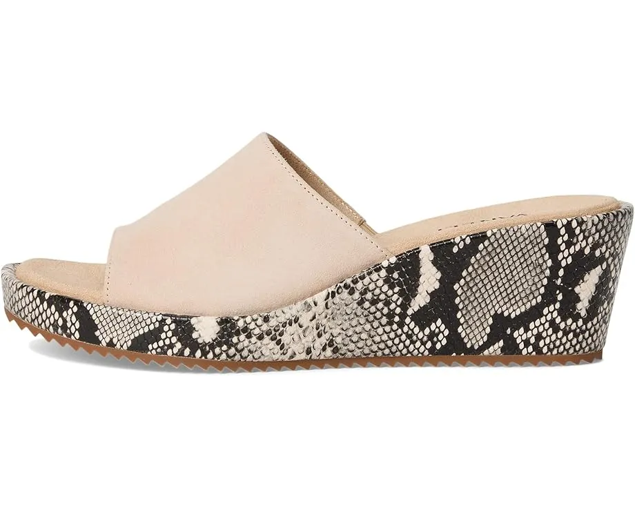 Сандалии Vaneli Calla на платформе с открытым носком и верхом из нубука