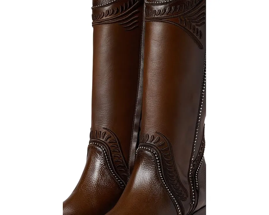 Высокие сапоги Cuadra CU583 на каблуке с замысловатым дизайном