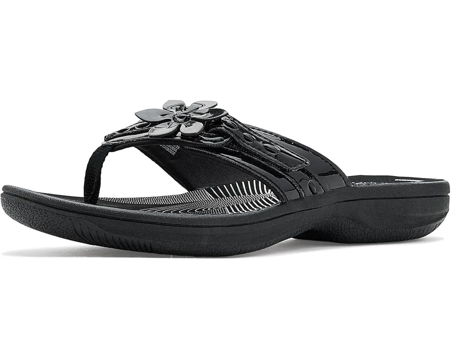 Сандалии Clarks Breeze Opal с цветочным декором и амортизирующей стелькой Cloudsteppers