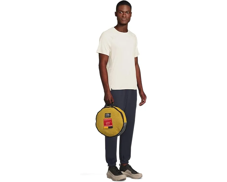 Дорожная сумка The North Face Base Camp Duffel S из переработанного полиэстера