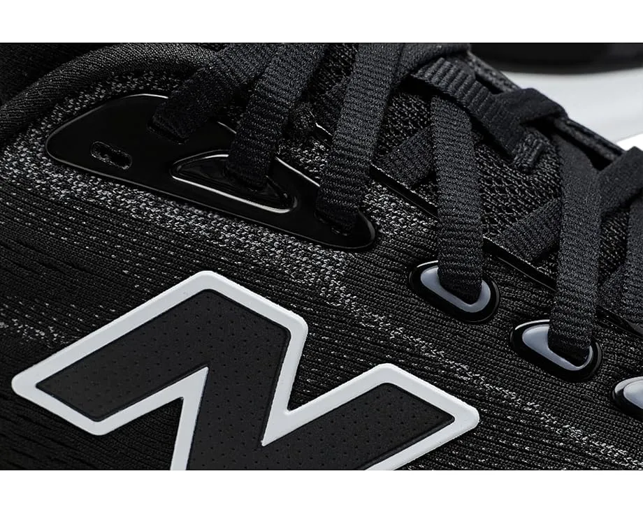 Беговые кроссовки Fresh Foam X 860 V15 от New Balance с поддержкой