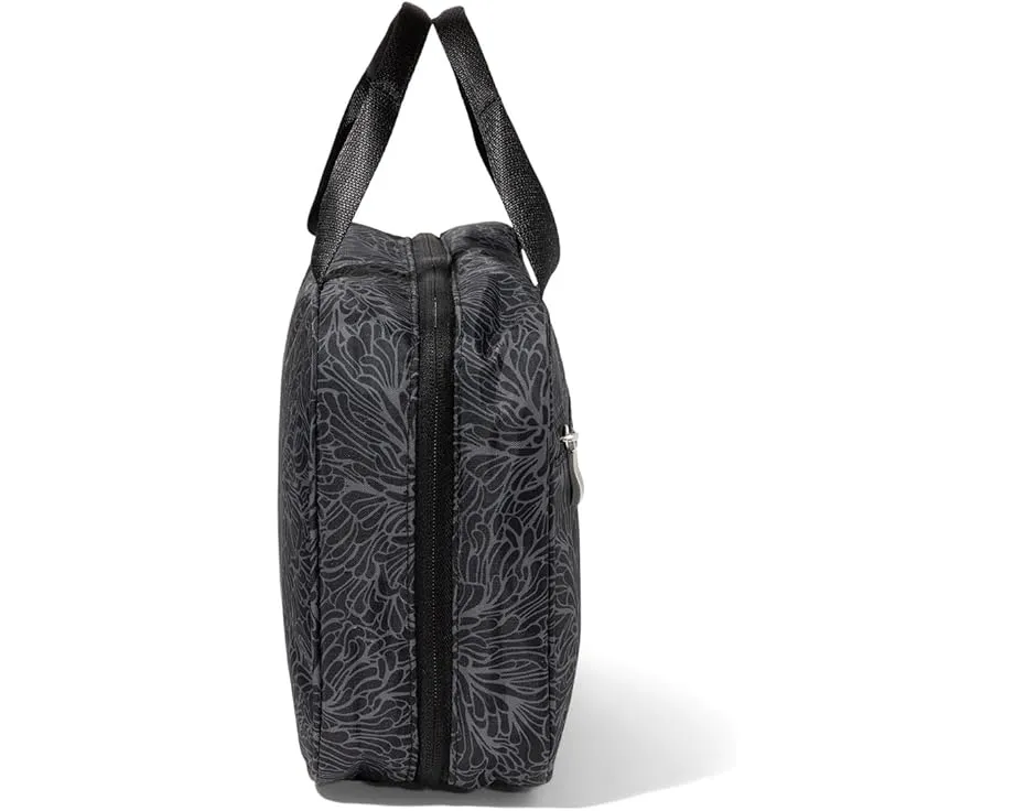 Большая подвесная дорожная косметичка Baggallini с тремя секциями и карманами