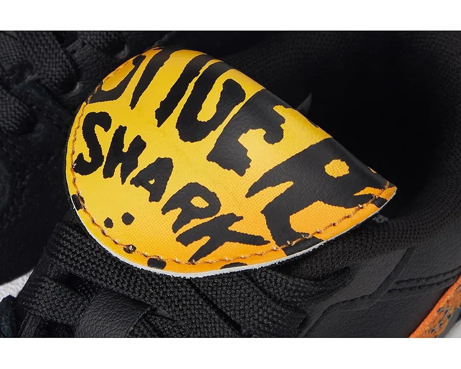 Детские кроссовки PUMA Kids Ca Pro Hot Wheels с круглым носком и графикой