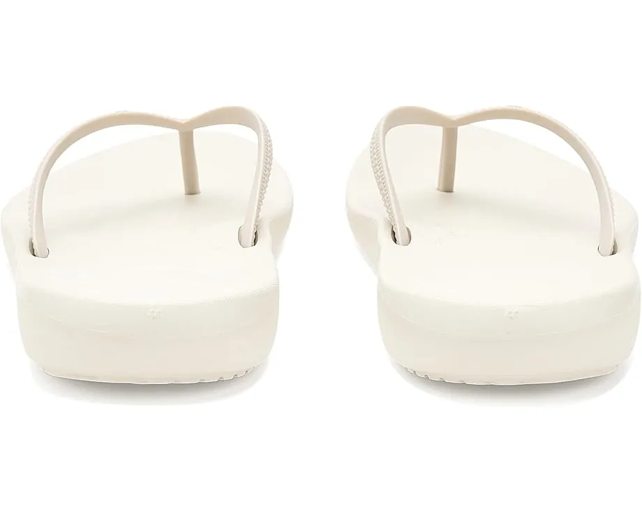 FitFlop Iqushion Textured-Strap Flip-Flops с клиновидным каблуком