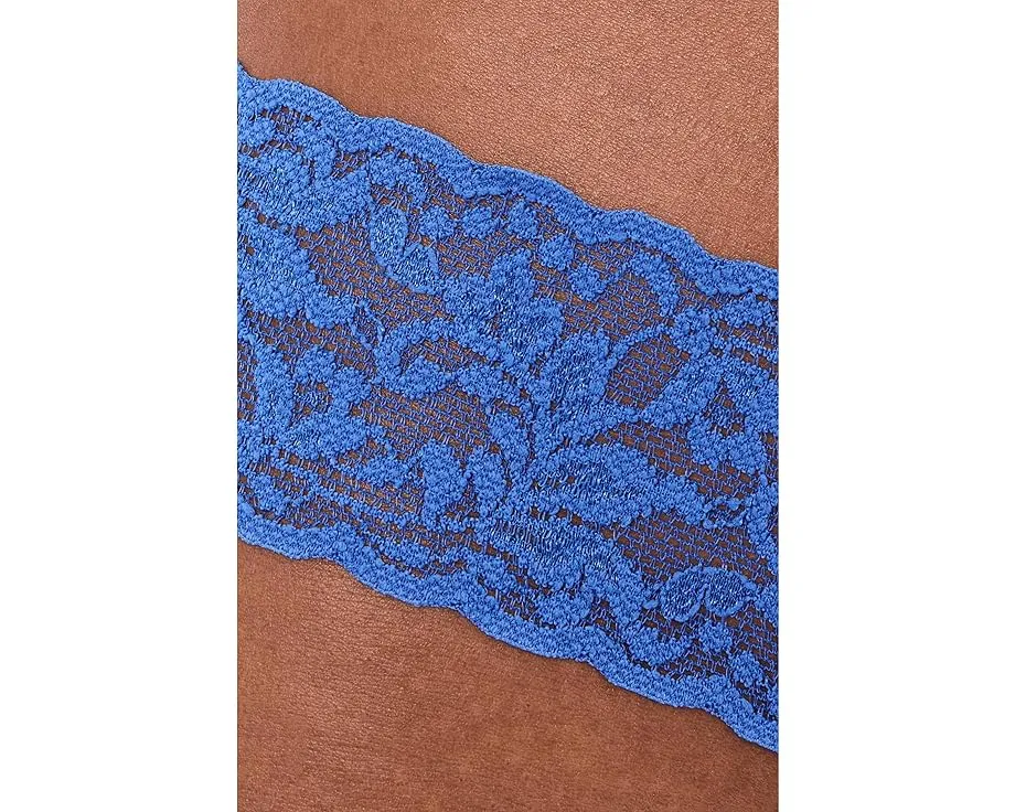 Signature Lace® Low Rise Thongs 3-Pack