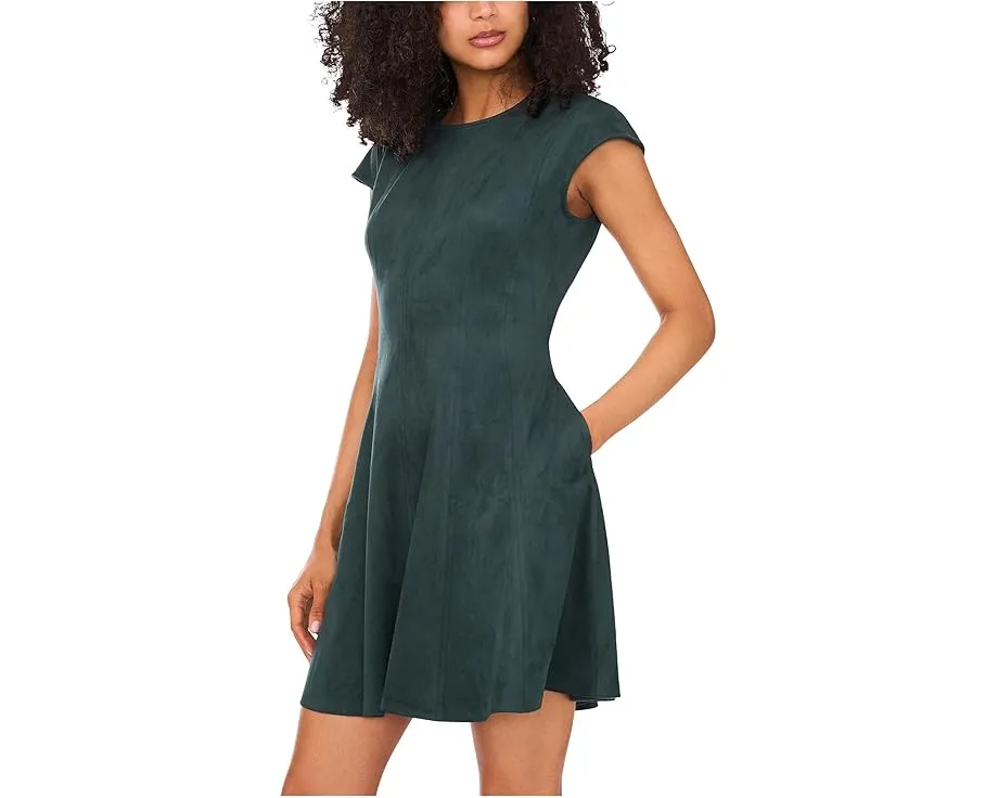 Платье Vince Camuto с рельефами принцесс коротким рукавом и круглой юбкой