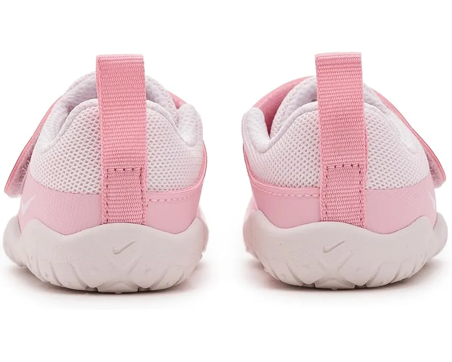 Кроссовки Nike Kids Swoosh 1 Essential с широким мыском