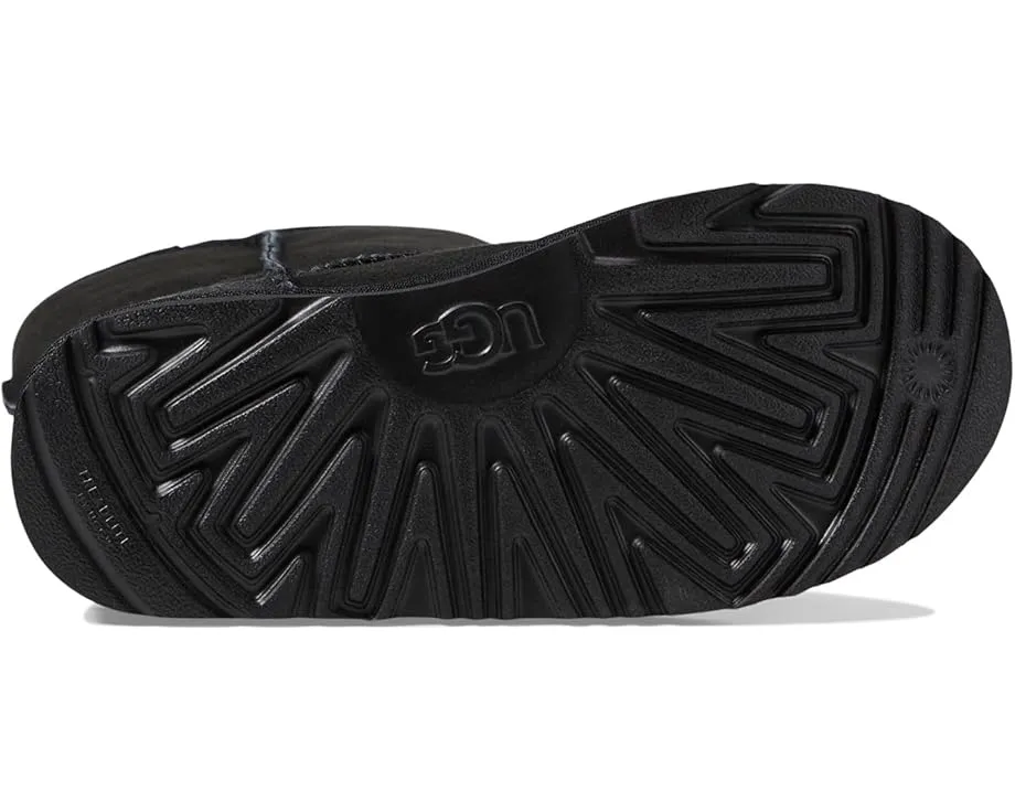 Детские угги UGG Kids Classic Tall II с водонепроницаемой пропиткой и подошвой Treadlite