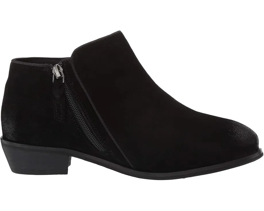 Ботильоны Rocklin на платформе с боковой молнией и стальным супинатором SoftWalk