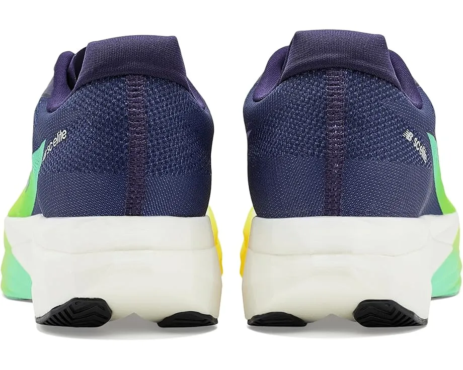 Соревновательные кроссовки New Balance FuelCell SuperComp Elite v5 с карбоновой пластиной