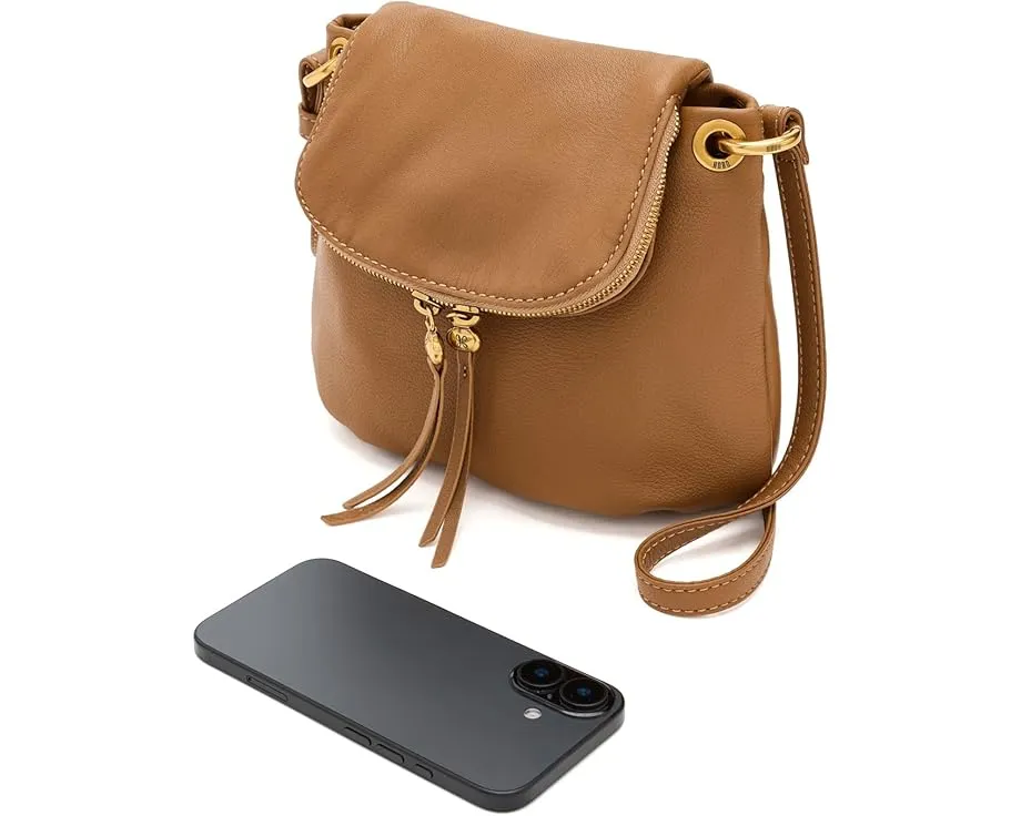 Сумка кроссбоди HOBO Fern Zip-Flap из кожи с клапаном на молнии