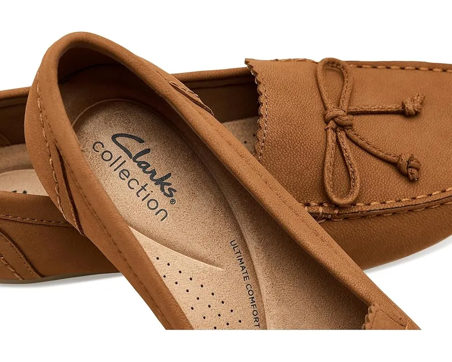 Мокасины Elliotte Sail от Clarks из нубука с удобной стелькой Ultimate Comfort