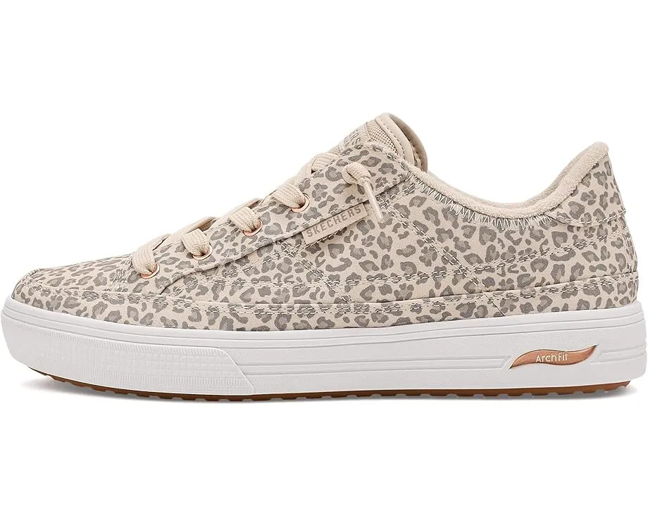 Кроссовки Skechers Arch Fit Arcade с цветочным принтом и поддержкой свода стопы