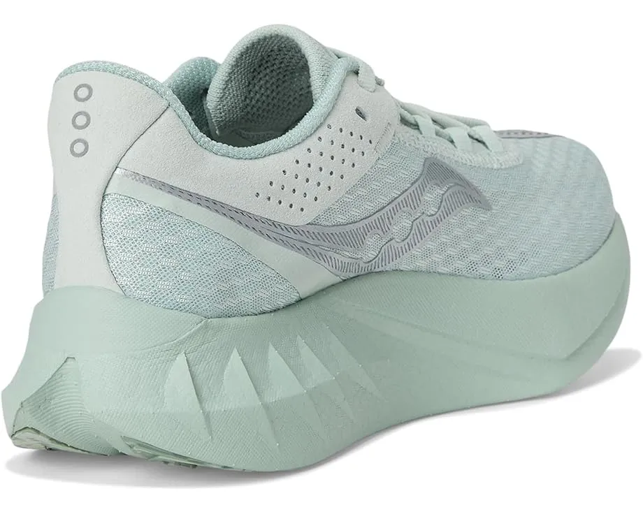 Беговые кроссовки Saucony Endorphin Pro 4 с технологией Speedroll