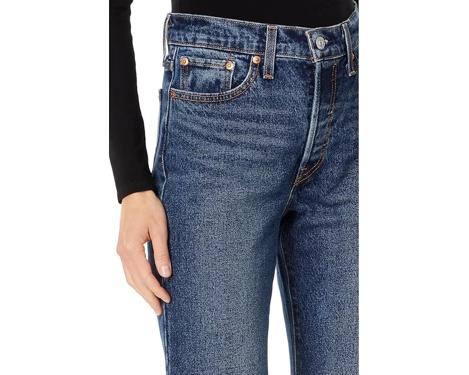 Джинсы Levi's Wedgie Boot с клешем и эффектом подтяжки