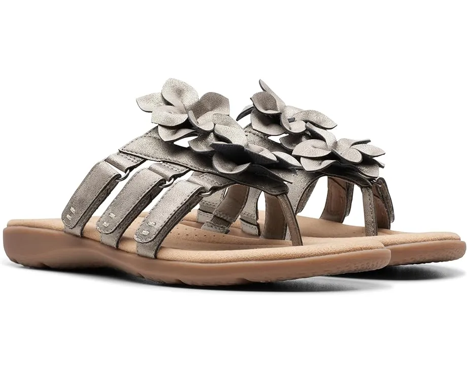 Сандалии Clarks Elizabelle Mae с кожаным верхом и цветочным декором