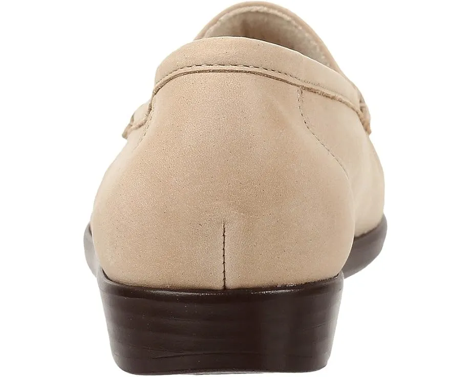 Мокасины SAS Savvy с широким мыском и съемной стелькой для комфорта