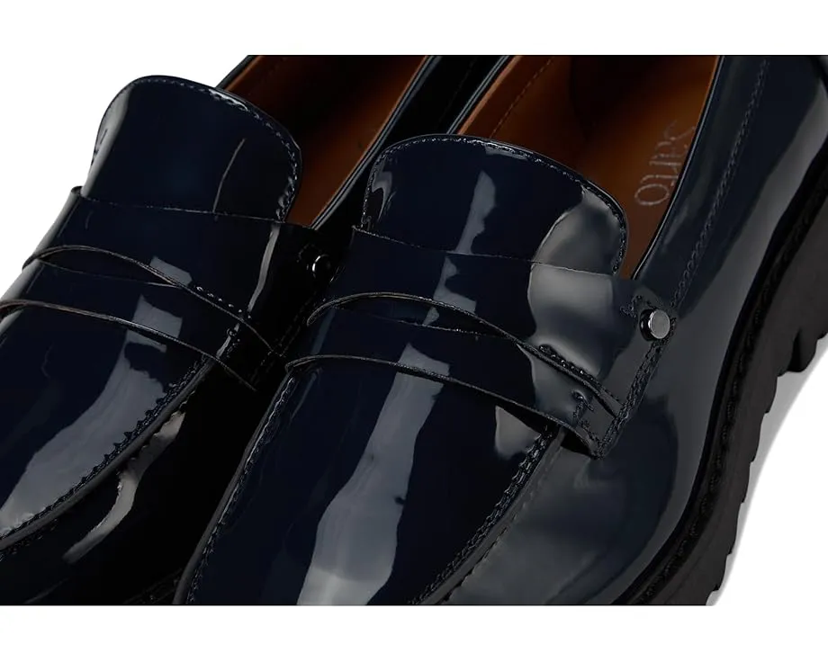 Туфли Cassandra с глянцевым верхом от Franco Sarto