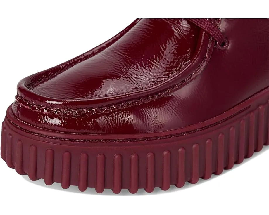 Туфли Clarks Torhill Bee из замши с кожаной стелькой