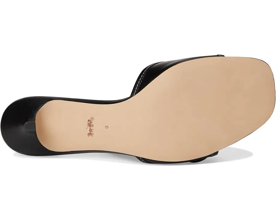 Кожаные босоножки COACH Margot на низком каблуке с пряжкой