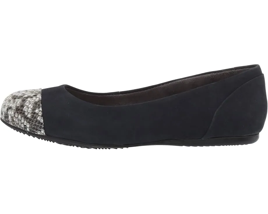 Туфли SoftWalk Sonoma Cap Toe с круглым носком