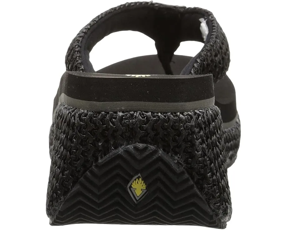 Сандалии VOLATILE Island на платформе с плетеными ремешками и текстурированной подошвой