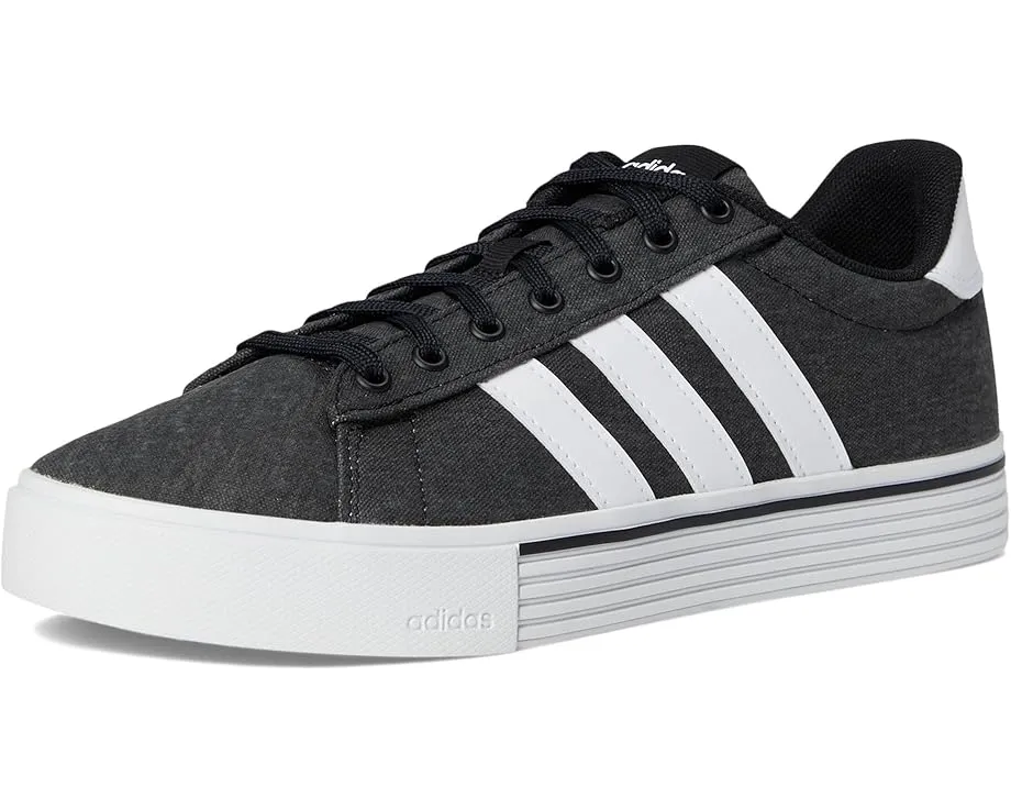 Кроссовки Adidas Daily 4.0 с текстильным верхом и усиленным носком