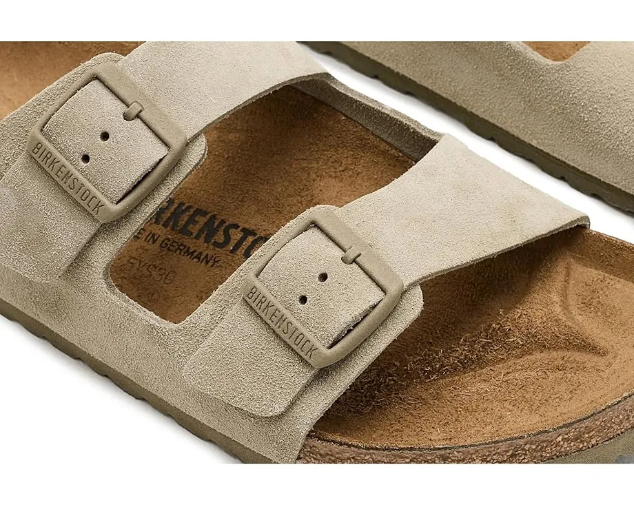 Сандалии Birkenstock Arizona из замши с анатомической стелькой