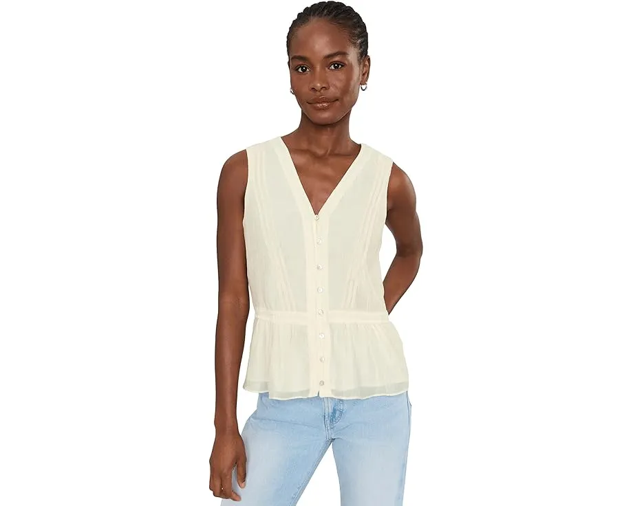 Топ с кружевной отделкой Lace Trim Shell от Vince Camuto